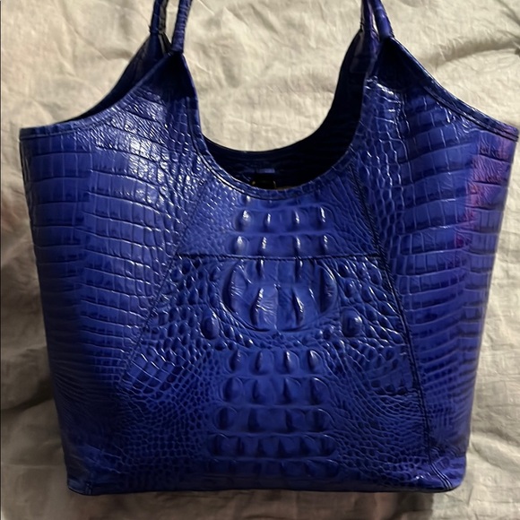 Blue Crocodile Embossed Tote Bag - Picture 7 of 7